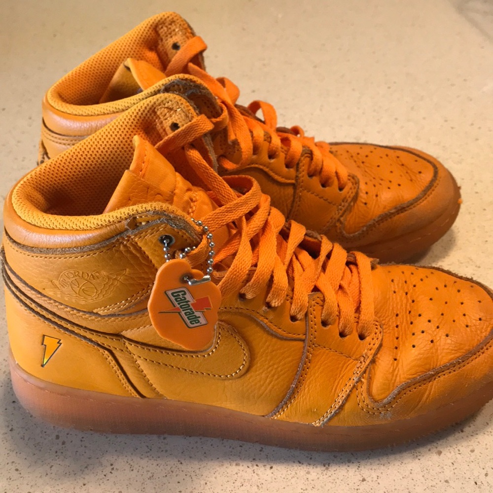 JORDAN 1 RETRO HIGH GATORADE ORANGE PEEL